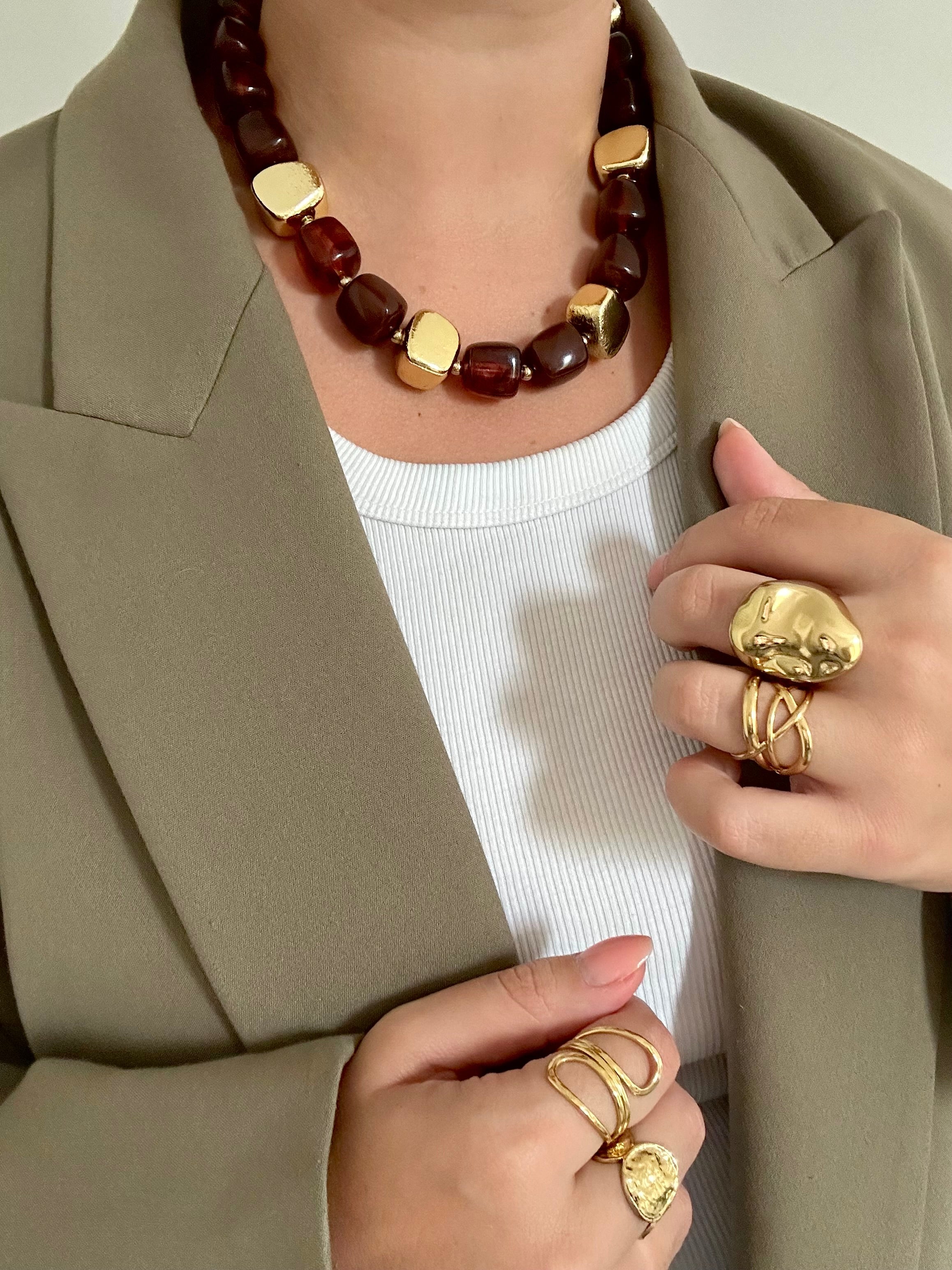 Collier Maya