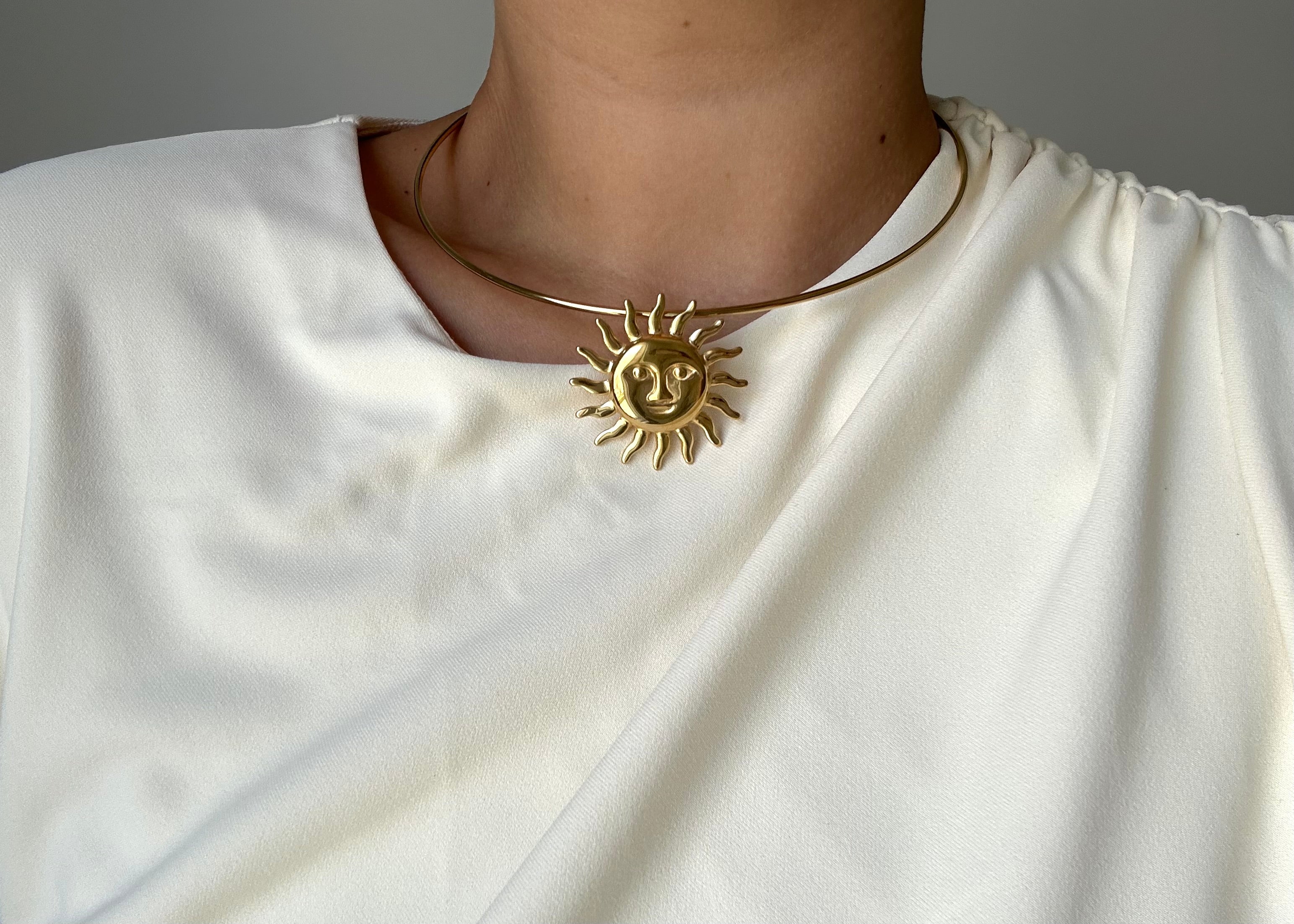 Collier Isla